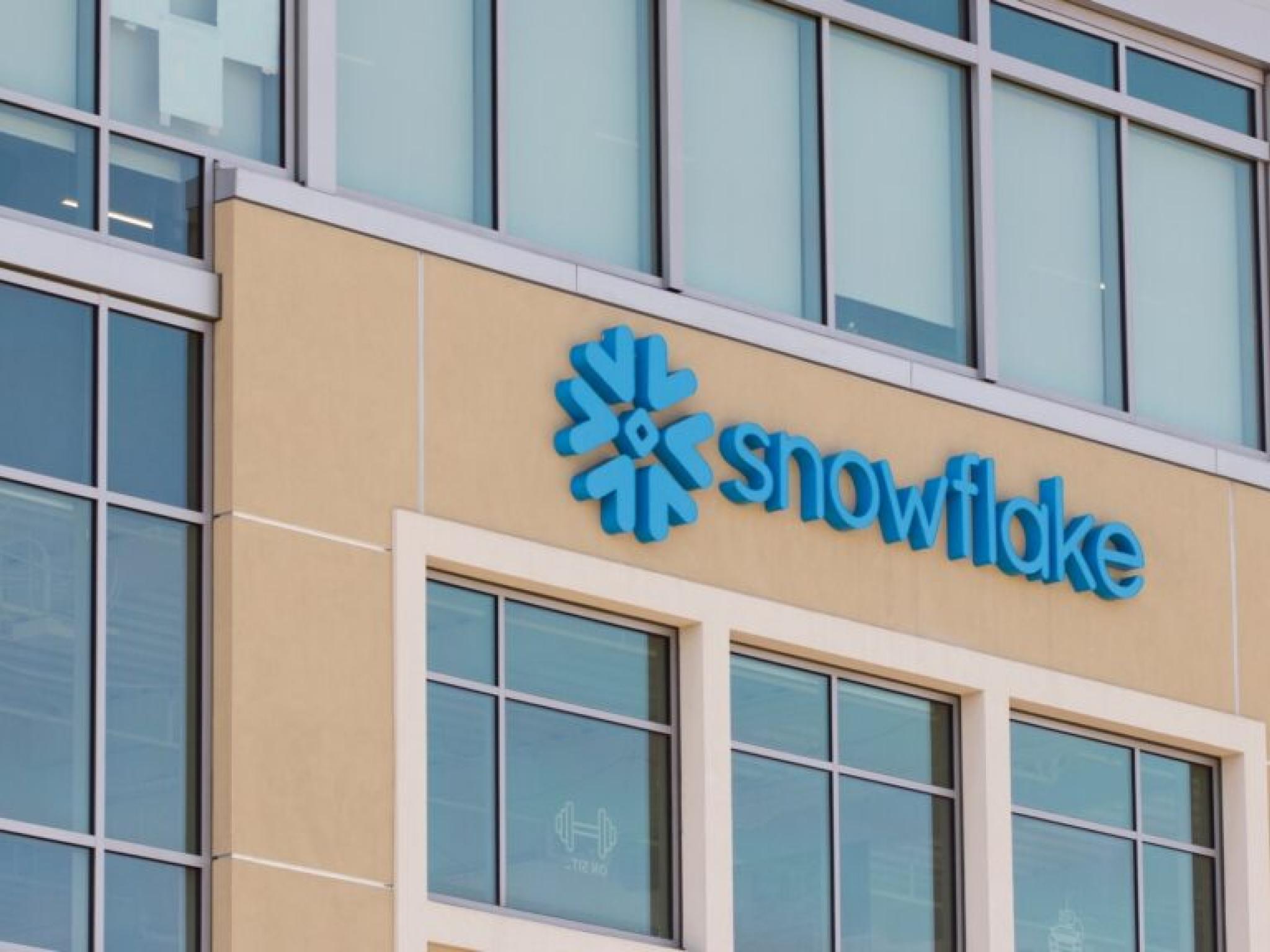 Snowflake Poised For Major AI Driven Growth: Analyst